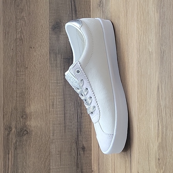 Van's Sport Low Brand new in the box authentic uper leather. - Picture 6 of 14